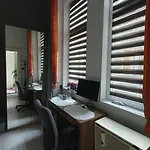 Διαμέρισμα Violet Apartment, Cute Place Near Corvin Plaza, With Ac *