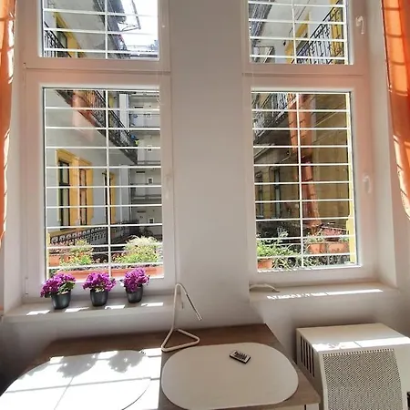 Apartman Violet Apartment, Cute Place Near Corvin Plaza, With Ac