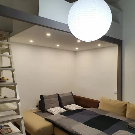 Apartment Violet Apartment, Cute Place Near Corvin Plaza